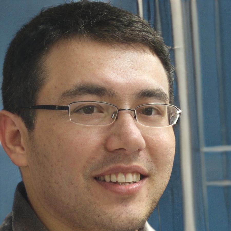 Рустам Бейсенов, основатель и главный аналитик Xylion